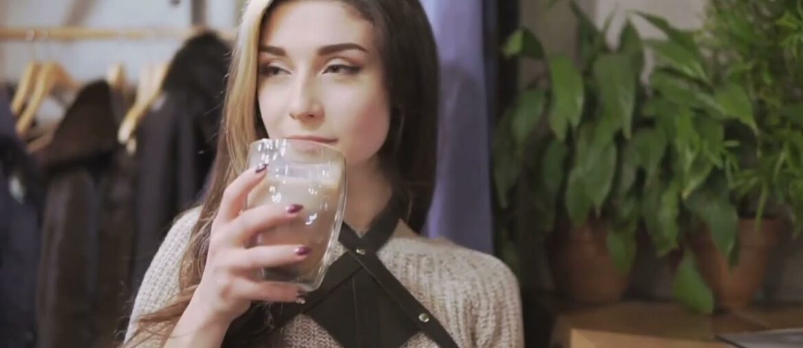 Indulge in Rich French Vanilla Coffee Cappuccino Bliss 2024-08-22