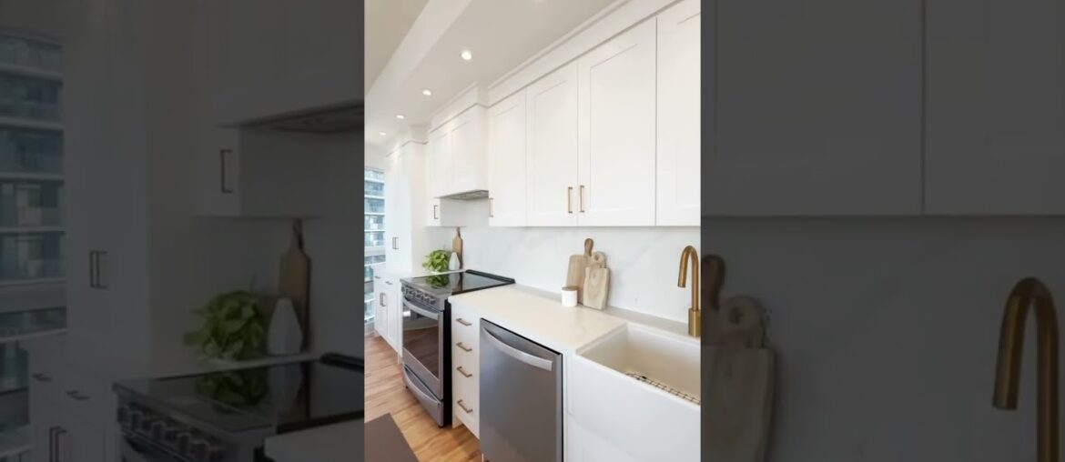 15 Bruyeres Mews Unit 1308 For Sale! #realestate #torontohomes #apartmenttour #justlistedtoronto