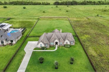 7923 Stratford Hall Drive | Rosharon Real Estate