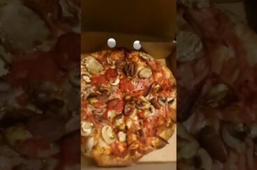 Capriccioso pizza hold the anchovies lol #shorts