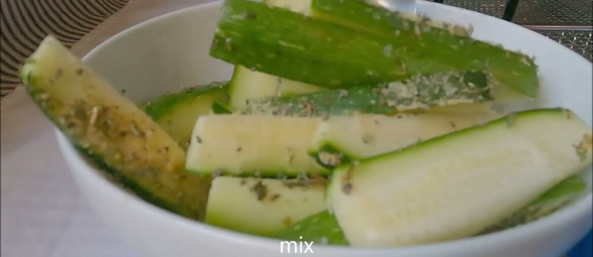 Better than French fries! Easy recipe in 5 minutes!Everyone buying zucchini after seeing this idea! Better than French fries! Easy recipe in 5 minutes!Everyone buying zucchini after seeing this idea!