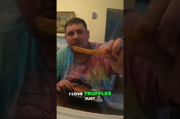 Truffle Fries: The Gourmet Snack You Need to Try! #truffle #food #foodreview