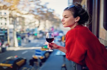 How to Order Food and Wine the Parisian Way