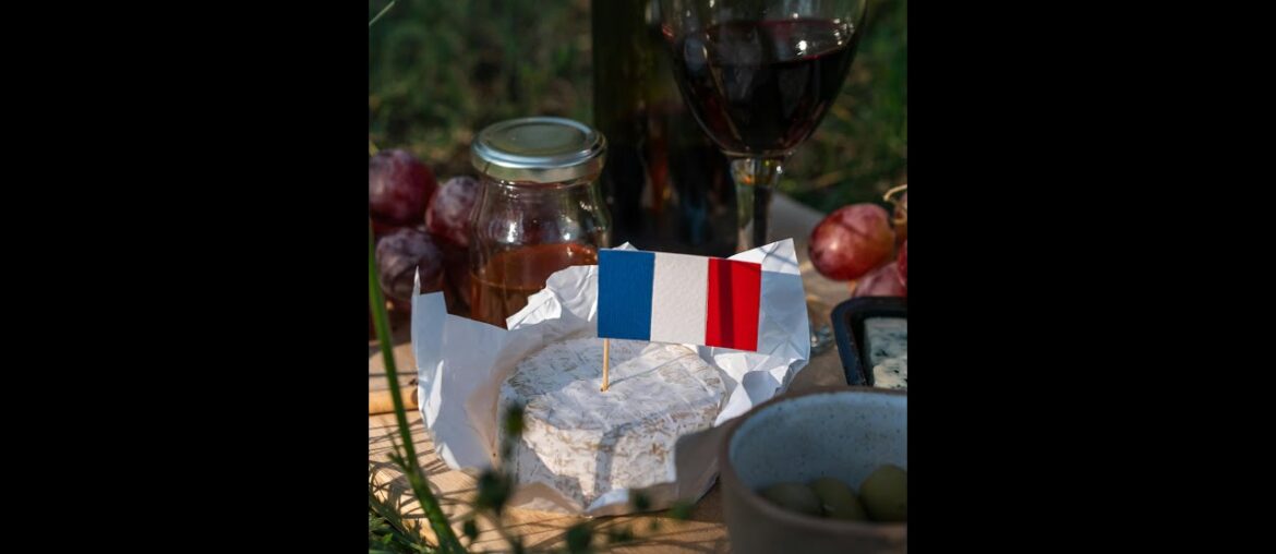 FRENCH CHEESE CAMEMBERT #camembert #cheese #frenchwine