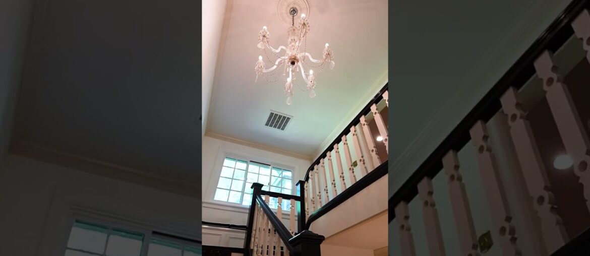 2300 Dury Lane, Mission Hills, KS