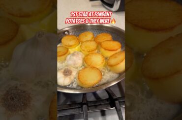 #cooking #homecook #potatorecipe #potatoes #fondantpotatoes #french #frenchrecipe #garlic #butter