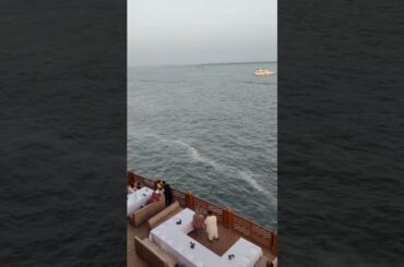 Riverside Dining: The Most Relaxing Restaurant Experience