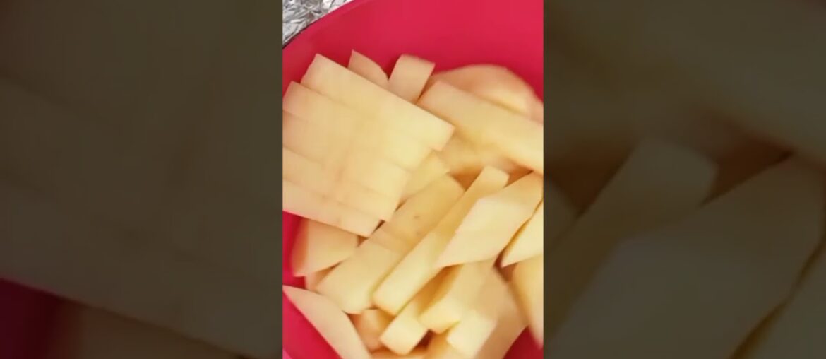 plate for lunch,schnitzels,fried bread with egg,cheese and french fries #shorts #schnitzels