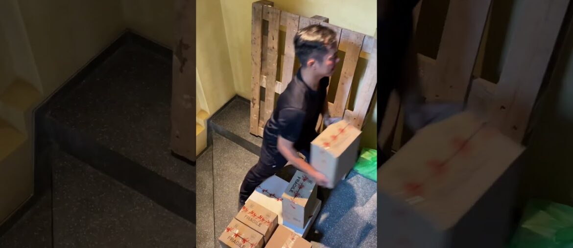 First Wine Delivery | Lupin Bistrot et Vins First Wine Delivery | Lupin Bistrot et Vins