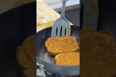 French Toast but make it *PUMPKIN* (CLICK FOR RECIPE) #shorts