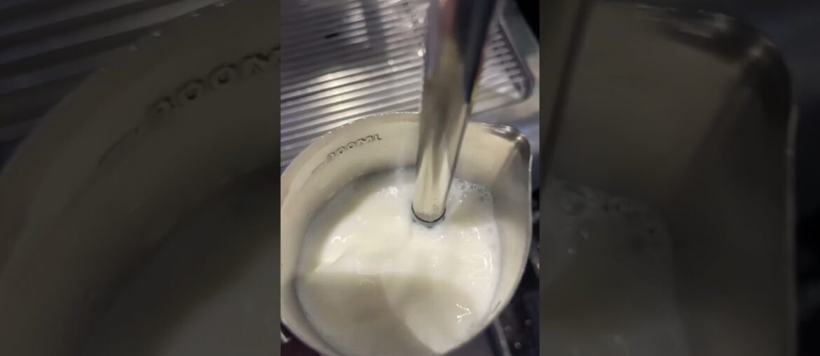 Coffee Expert Explains How to Make a Macchiato | Epicurious#coffee #shortsvideo #youtube #shorts Coffee Expert Explains How to Make a Macchiato | Epicurious#coffee #shortsvideo #youtube #shorts