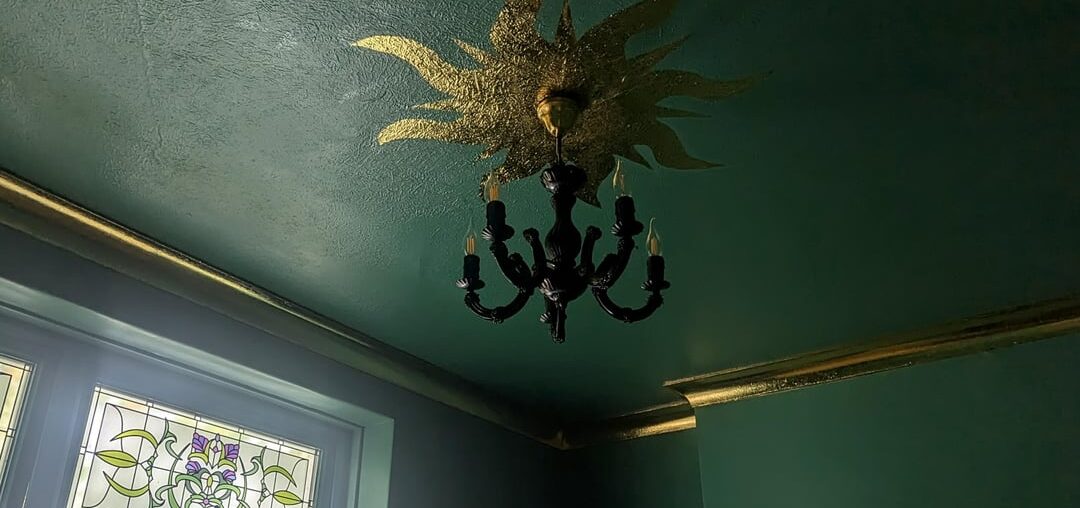 Gold Leaf Sunburst + Coving