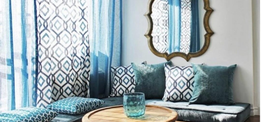 How to decorate a tiny majliss ( floor seating living room)