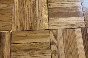 What color rug with these floors?