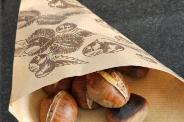 "Heissi Maroni!" ― Finally, it's the season for hot chestnuts again! These are home-roasted, but soon the chestnut stands should pop up as well. Around here, the local vendors at the stands shout "heissi Maroni!" ― How do they sell them where you live, if it's even a thing?