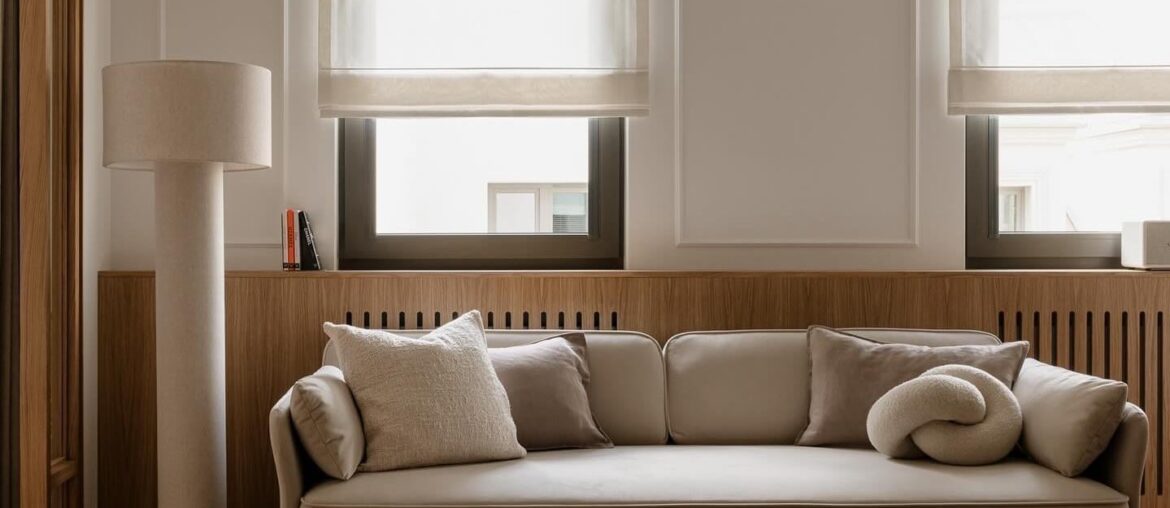 Living room of a small apartment in Kraków, Poland. [1439x1436]