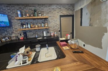 What color for the side wall?