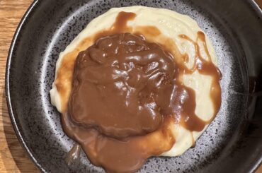 Karbonader with creamy mash and brown gravy