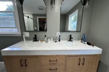 Ideas for bathroom vanity backsplash?