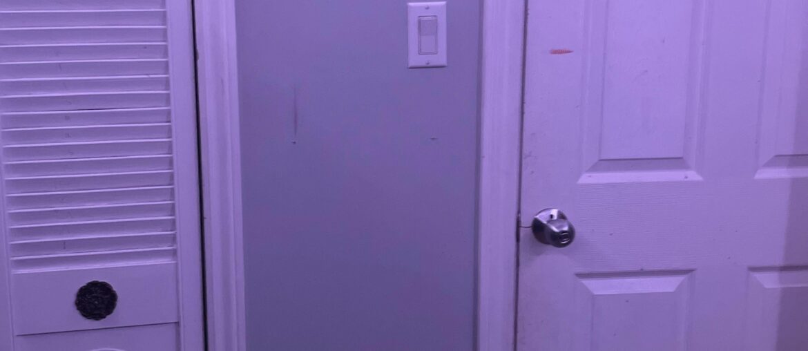 How can I put a mirror here?