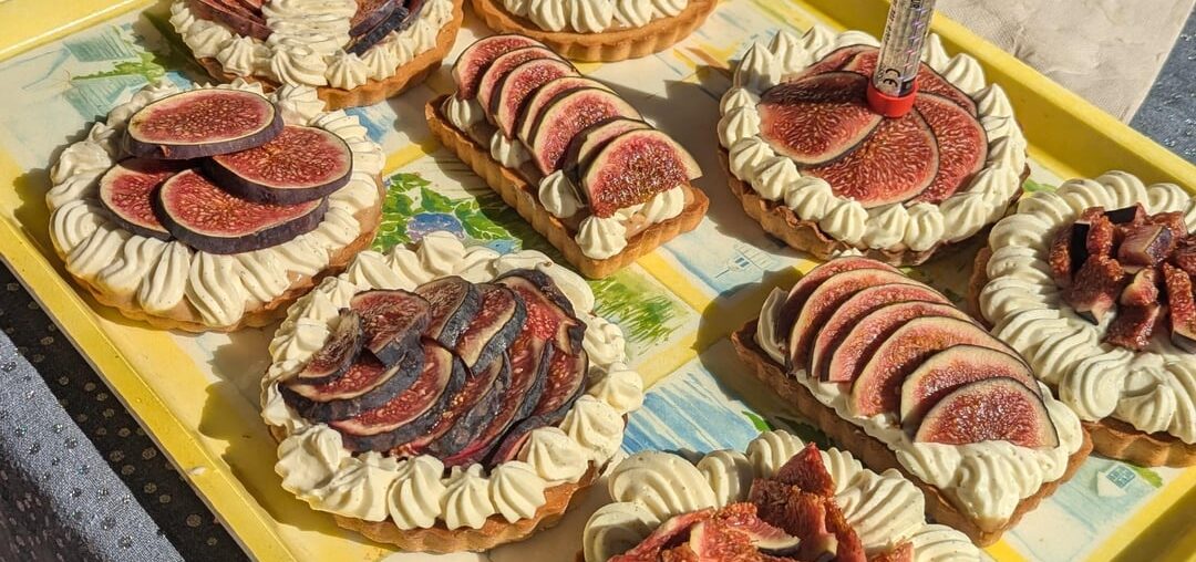 Tartelettes Figue avec crémeux aux figues et ganache montée chocolat blanc - vanille