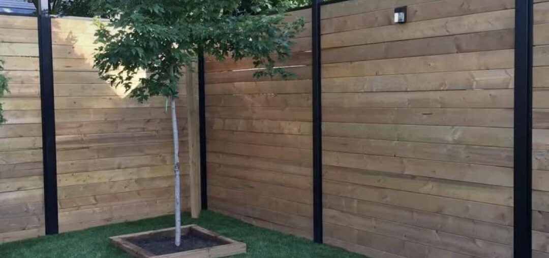 Which fence looks better