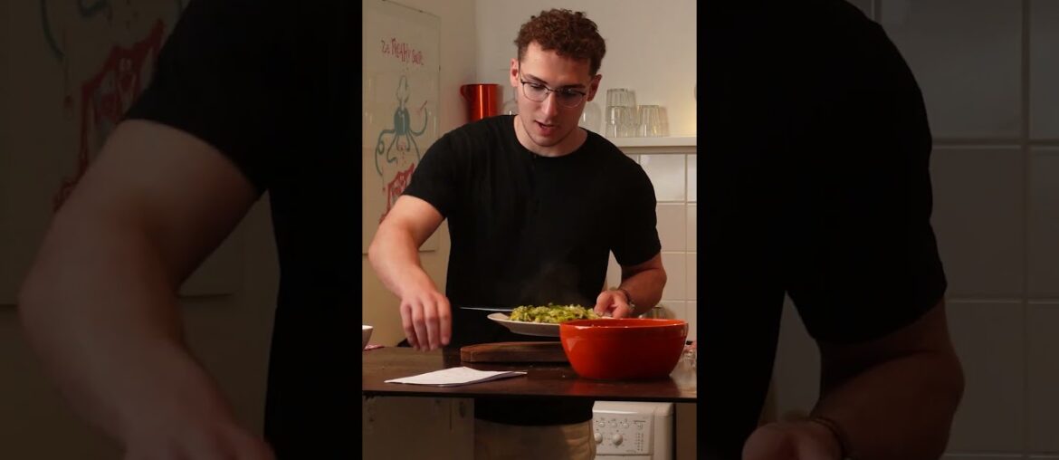 EZ  #foryou #fy #fyp #podcast #CMQLF #food #cuisine #cooking