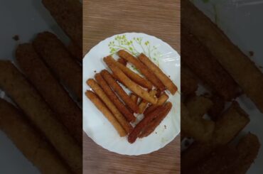French fries from bread easy recipe #food #diwalinamkeen #eveningsnacks #recipe