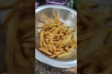 French fries. Kids favourite #sorts #frenchfries #sonikirasoi #cooking