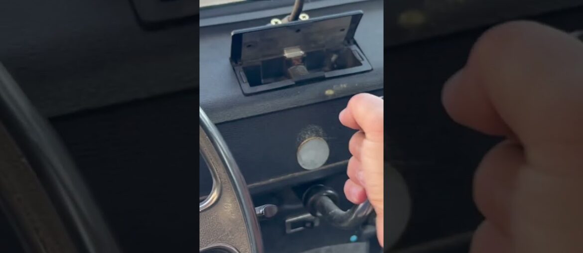 Like a French wine, 1979 Renault 4 #automobile #cars #renault #car #funny  #class #old #restoration