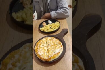 Margarita Pizza and french fries vlog #streetfood #viralvideo #trending #food #pizza #foodblog