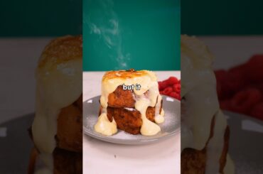 This CREME BRULEE FRENCH TOAST is a decadent breakfast masterpiece!