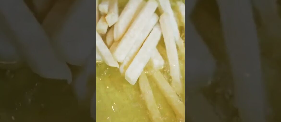 French fries #food #ytshorts  #recipe #breakfastandlunchideasforkids #cooking #frenchfries