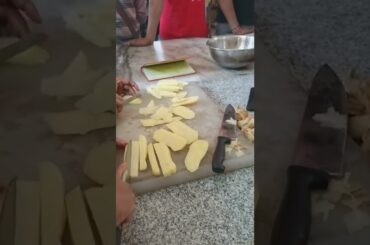 french fries cutting