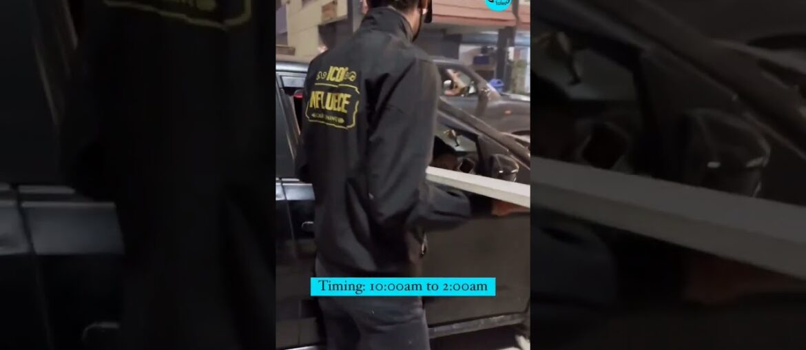 First Car Dining Cafe in Lucknow | Curly Tales #shorts First Car Dining Cafe in Lucknow | Curly Tales #shorts