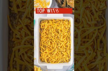 Easy Cheesy Cheeseburger French Fry Casserole Recipe #bowlmeover #recipe #casserole