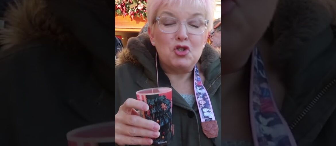 Trying mulled wine in Strasbourg, France #tastetest #christmasmarkets #France