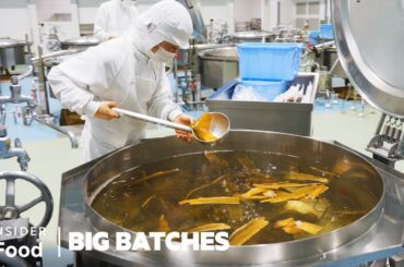 How A Japanese Megakitchen Prepares Thousands Of School Lunches Everyday | Big Batches