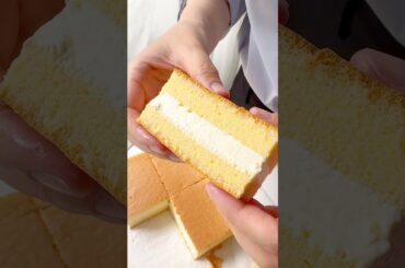 Would you try this soft cake sandwich? #softcake #fluffycake #recipe
