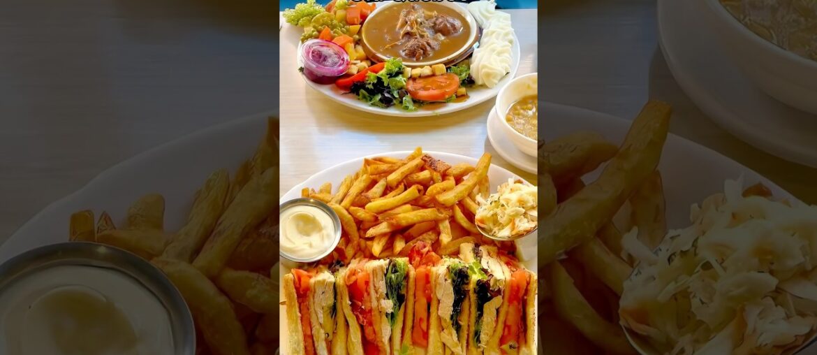 CHEAP Old Quebec Restaurant for Breakfast or Lunch – L’Antiquaire Buffet CHEAP Old Quebec Restaurant for Breakfast or Lunch - L'Antiquaire Buffet