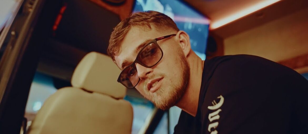 French The Kid – Tijuana (Official Video) French The Kid - Tijuana (Official Video)