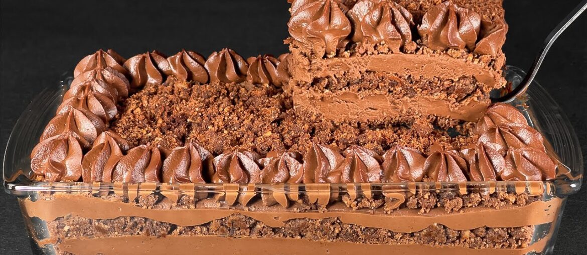 Chocolate Christmas dessert in 15 minutes! French recipe