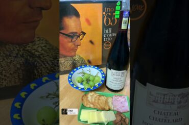 #billevans #vinylcollection #vinylcommunity #winetime #frenchwine #audiophile #vinylrecords