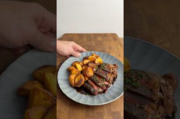 Steak with fried potatoes and red wine sauce. #shorts #steak #food #explore