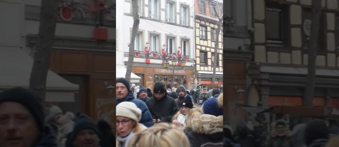 Discover Colmar’s Enchanting Christmas Market | 4K Walking Tour in France Discover Colmar's Enchanting Christmas Market | 4K Walking Tour in France