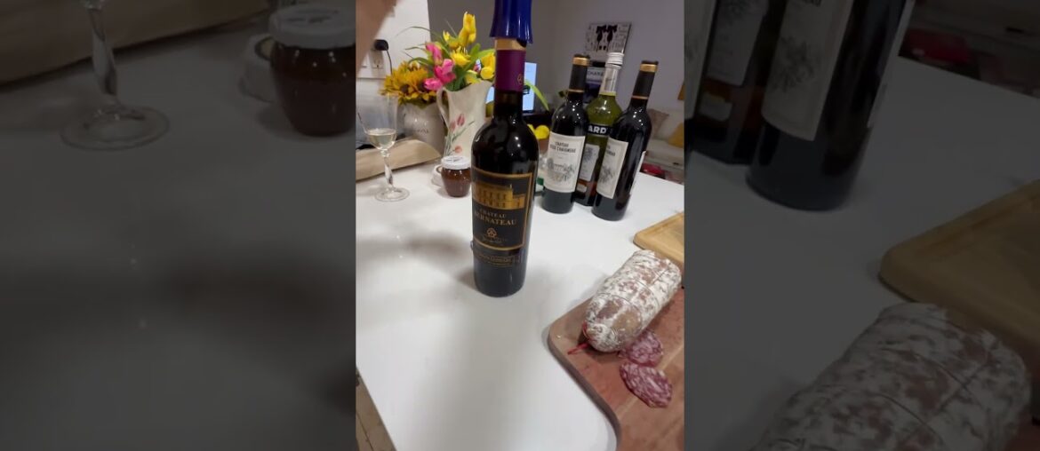 #christmas #holiday #santaclaus #youtube #food #redwine #wine #whatsappstatus