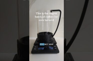 Trying James Hoffmann's French Press method to brew a big batch of coffee