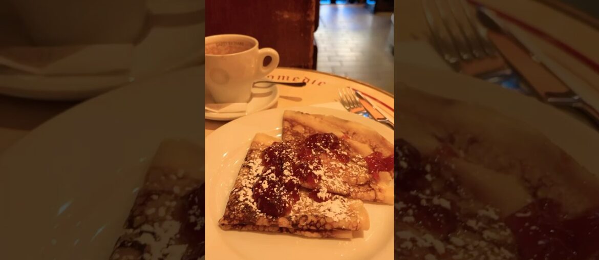 About to have some authentic French Crepes #paris #crepes