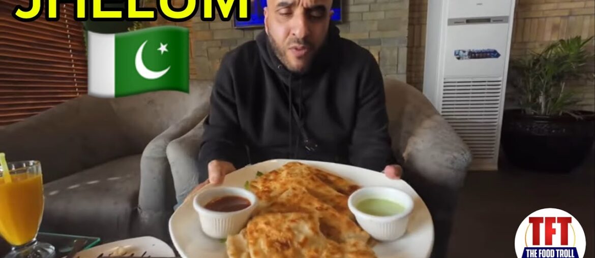 We have a MONSTER BREAKFAST in JHELUM PAKISTAN | FOOD VLOG | TFT