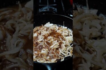 SO GOOD! French Onion Beef & Noodles #noodles #beefrecipe #easyrecipe